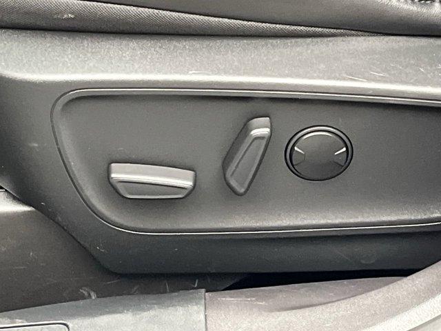 Used 2023 Oxford White Ford ST-Line Select image 10