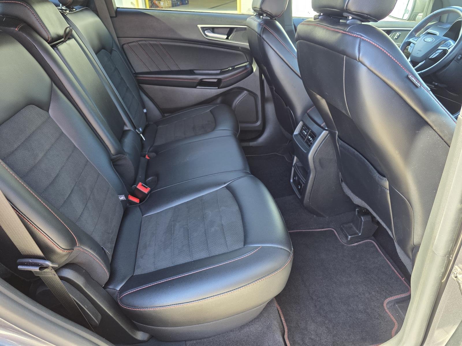 2024 Ford Edge ST-Line - Photo 20