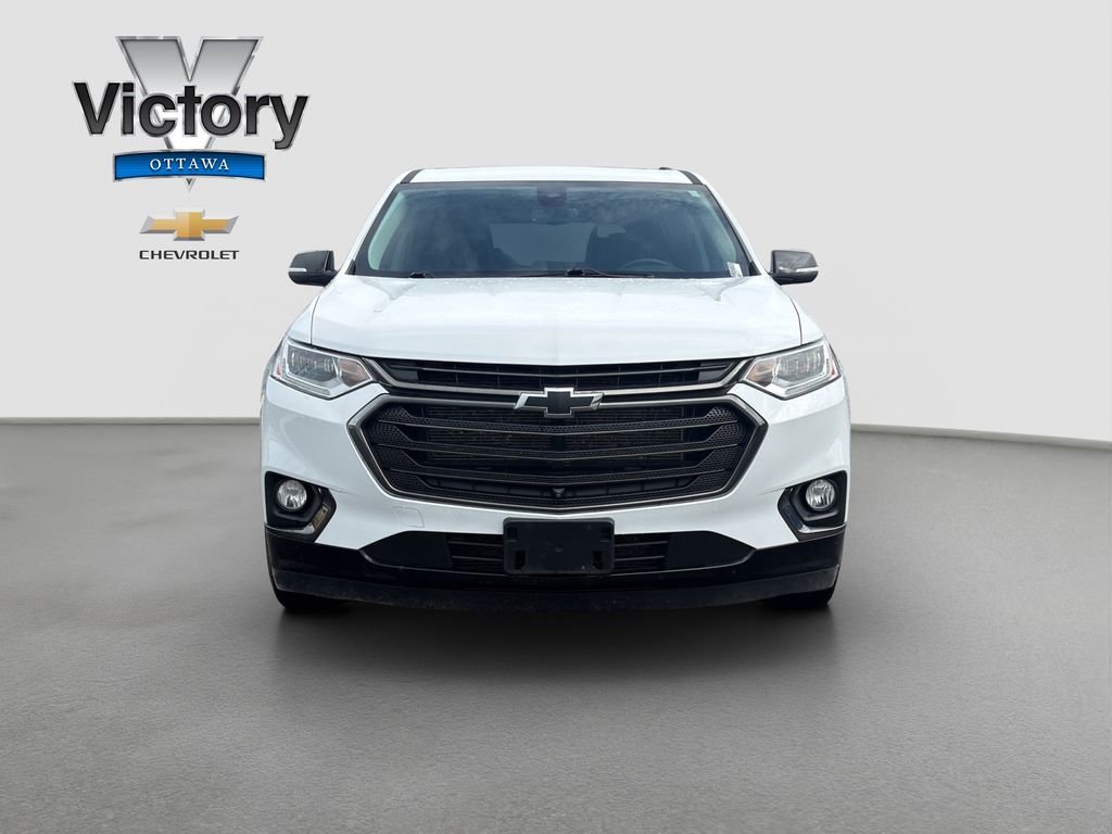 Used 2021 Chevrolet Traverse Premier with VIN 1GNEVKKW3MJ230689 for sale in Kansas City
