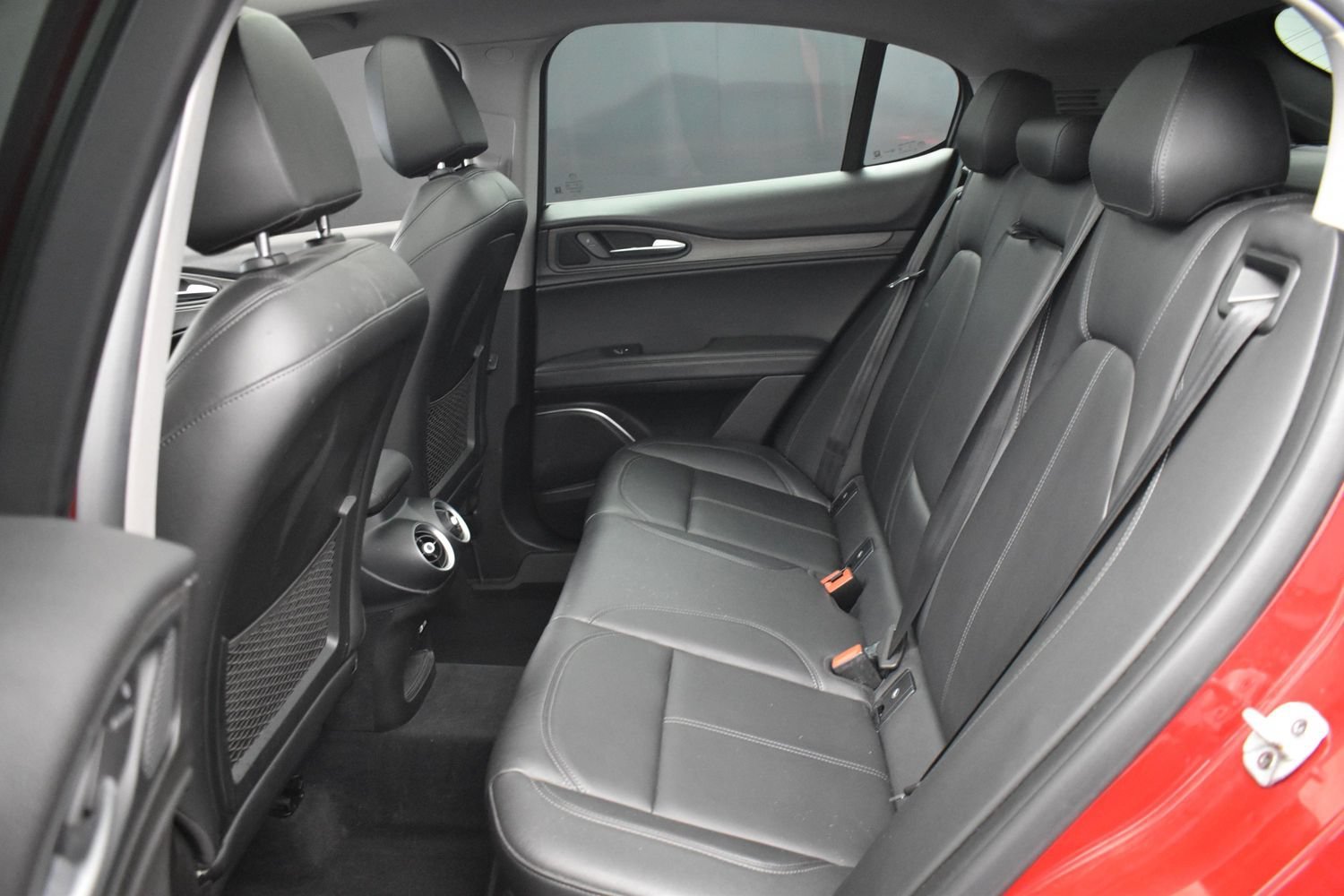Used 2021 Alfa Rosso Alfa Romeo Ti image 12