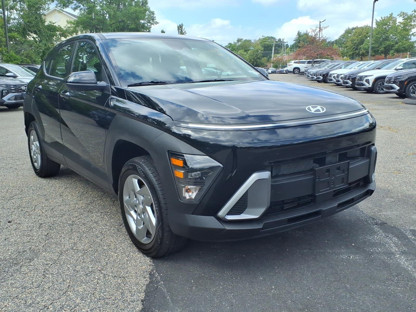 Certified Used 2026 Abyss Black Pearl Hyundai SE image 3