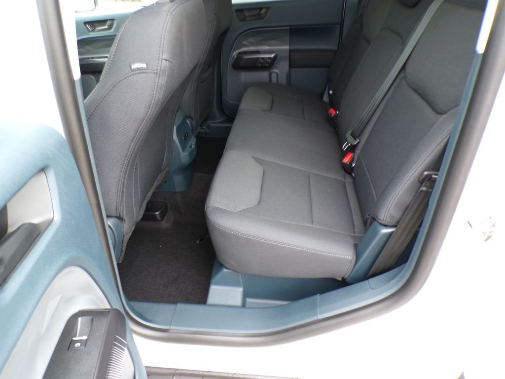 New 2026 Oxford White Ford XL image 21