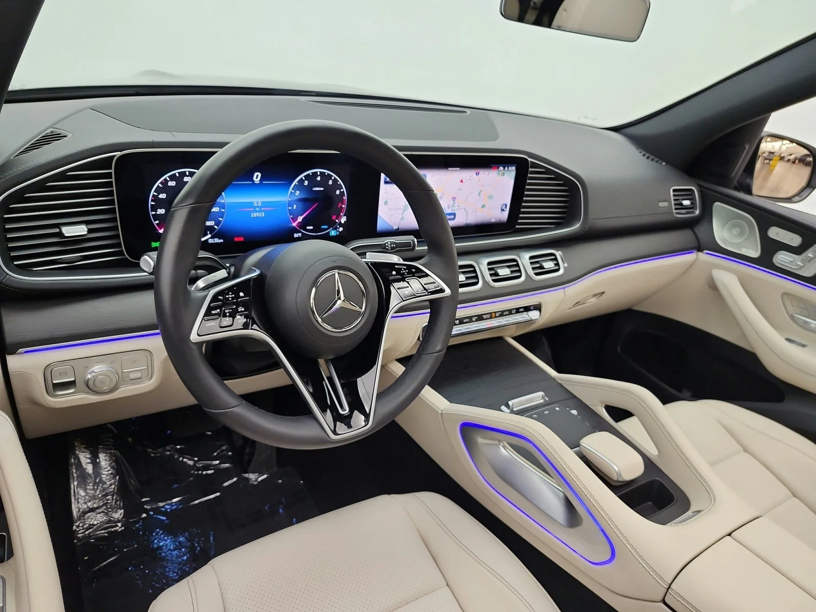 Certified Used 2024 Black Mercedes-Benz GLE 450 4MATIC® SUV image 14