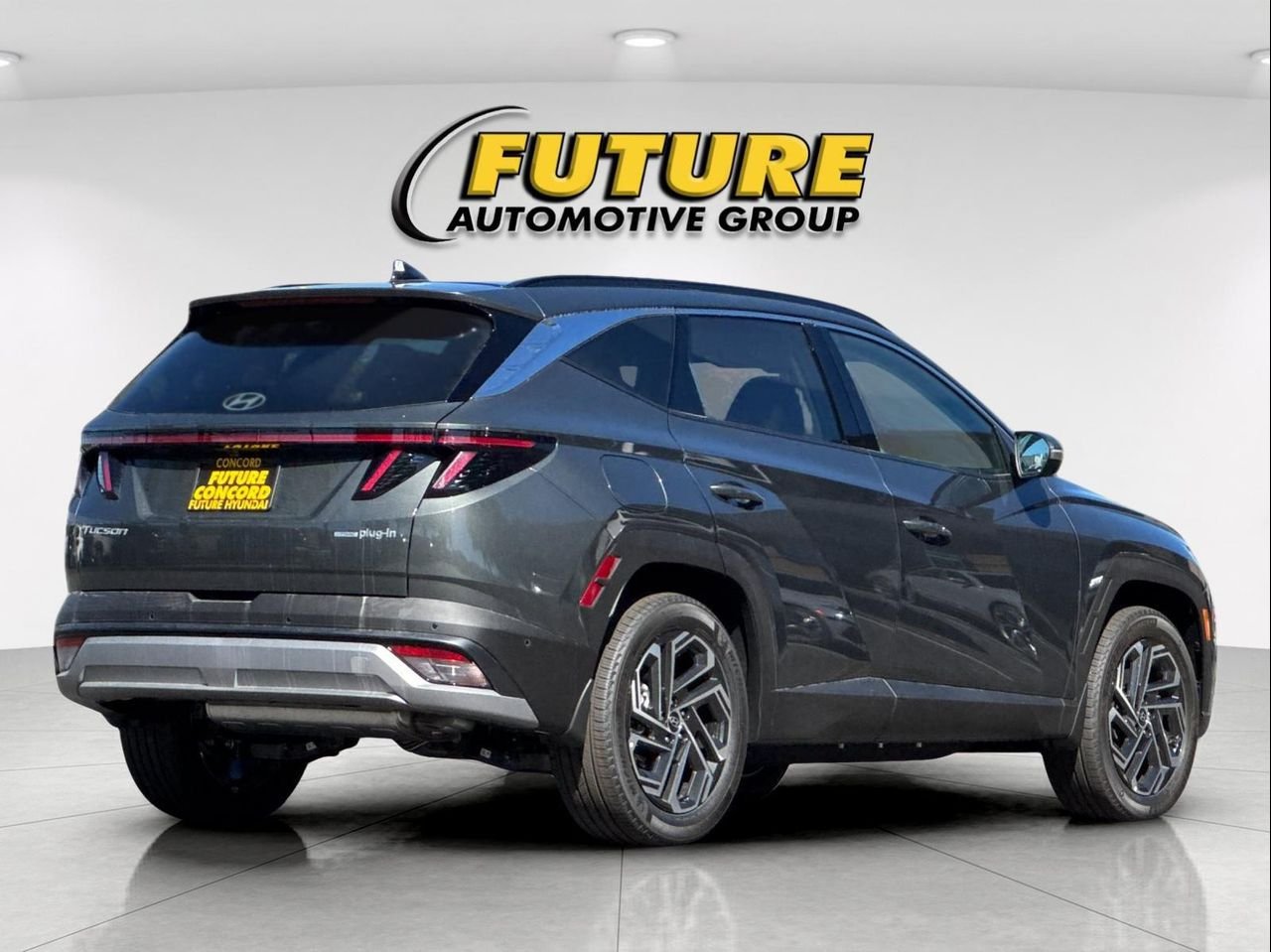 New 2026 Gray Hyundai Limited image 3