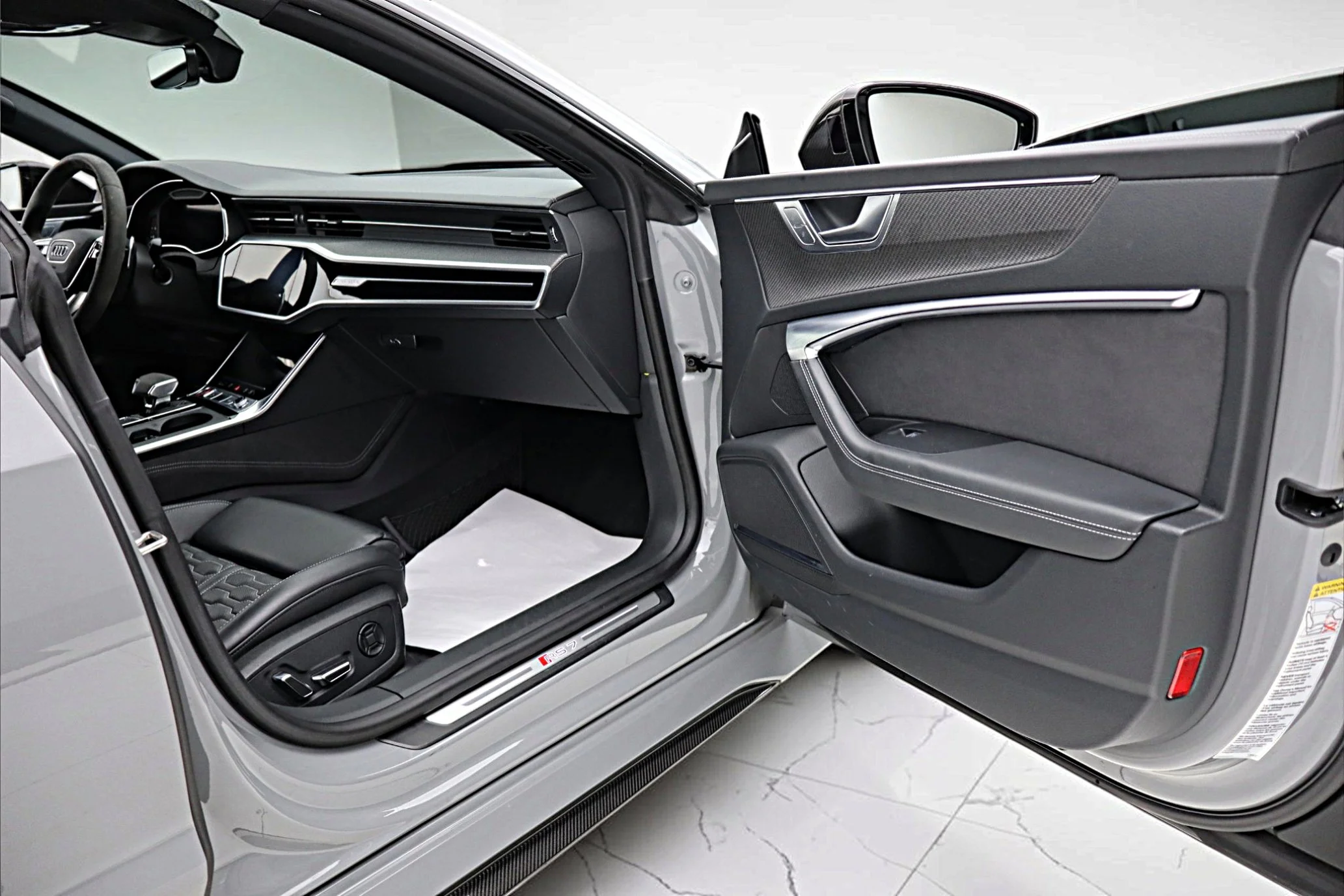 Used 2022 Gray Audi  image 30