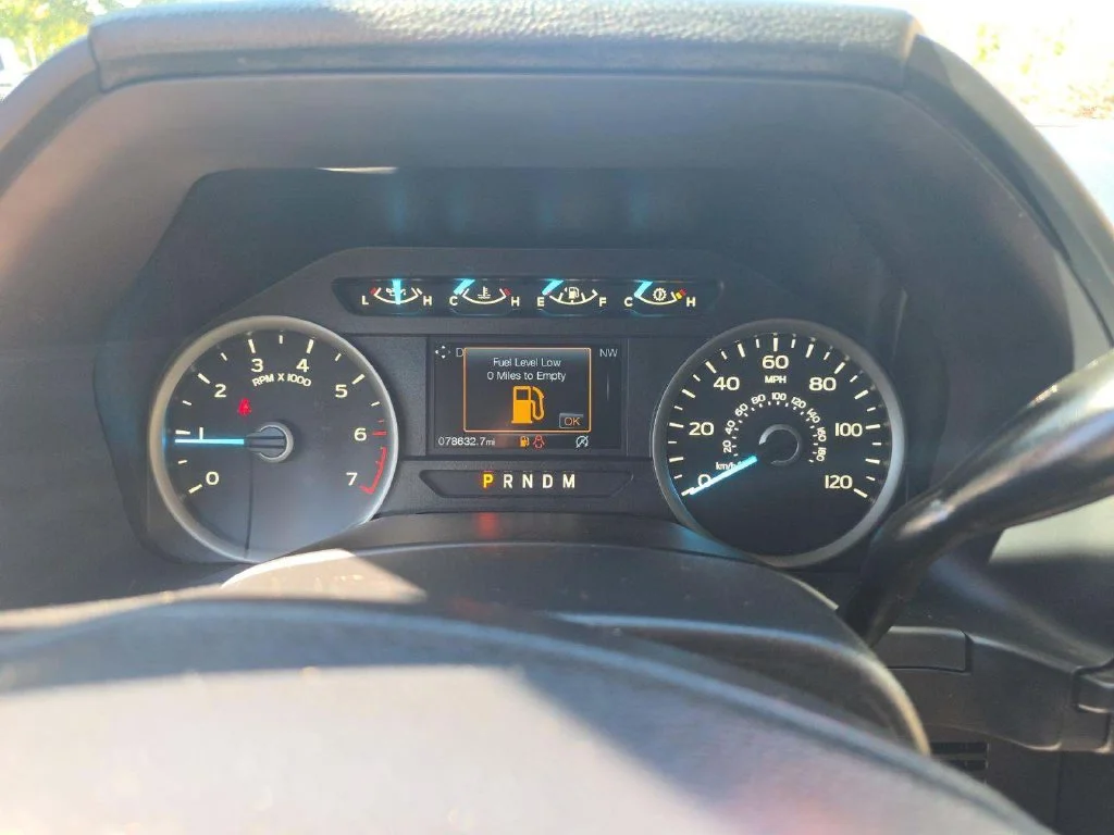 Used 2019 Silver Ford XLT image 7