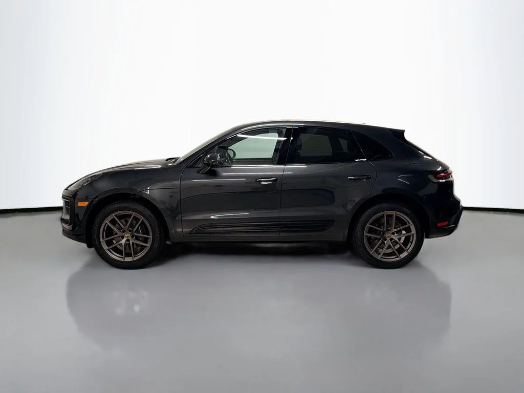 Used 2026  Porsche  image 2