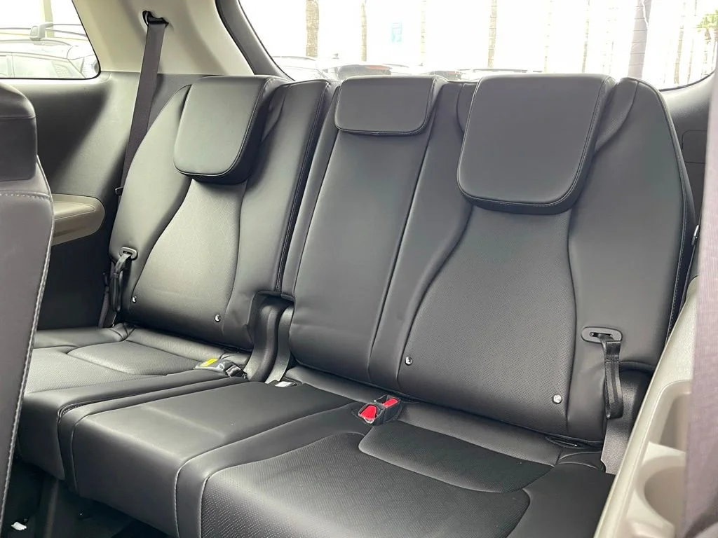 New 2026 White Kia LXS image 21