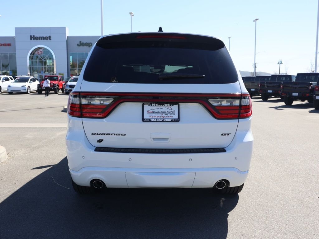 New 2026 White Knuckle Clear-Coat Exterior Paint Dodge GT Premium HEMI V8 image 4