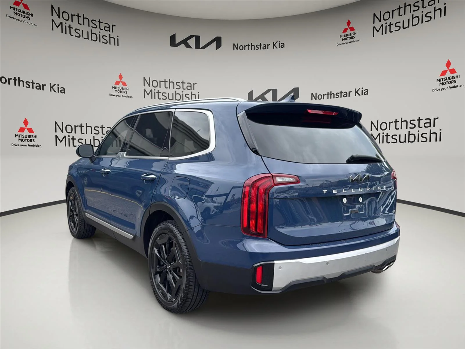Used 2024 Midnight Lake Blue Kia S image 3