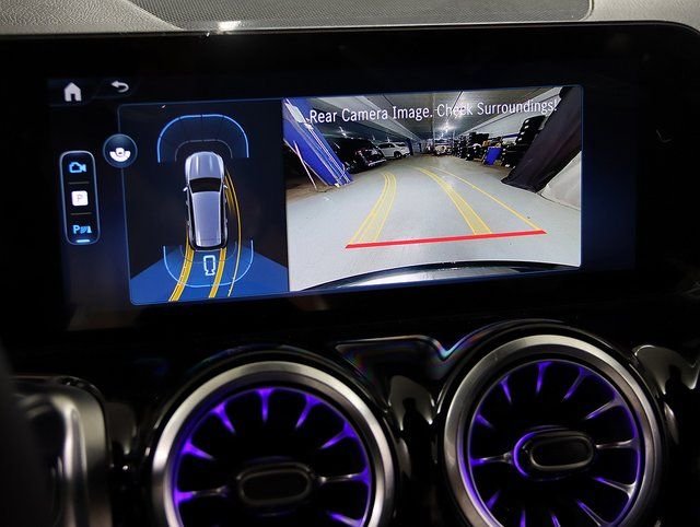 2025 Mercedes-Benz GLB Base - Photo 21