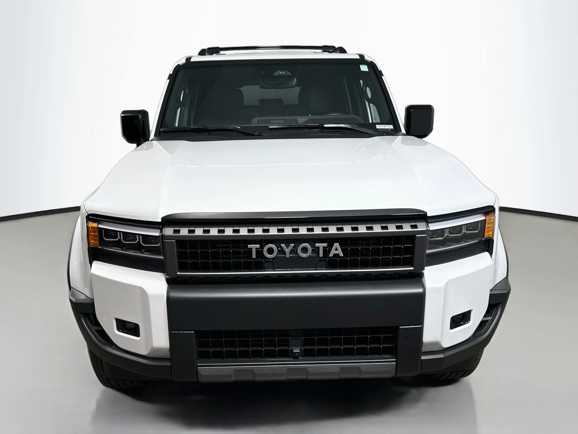 New 2027 Wind Chill Pearl Toyota Land Cruiser image 2