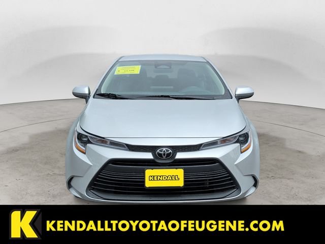 Used 2025 Silver Toyota LE image 8
