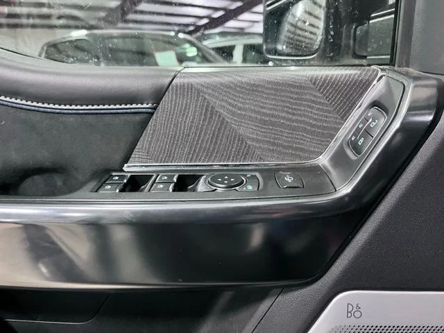 Used 2025 White Ford Platinum image 19