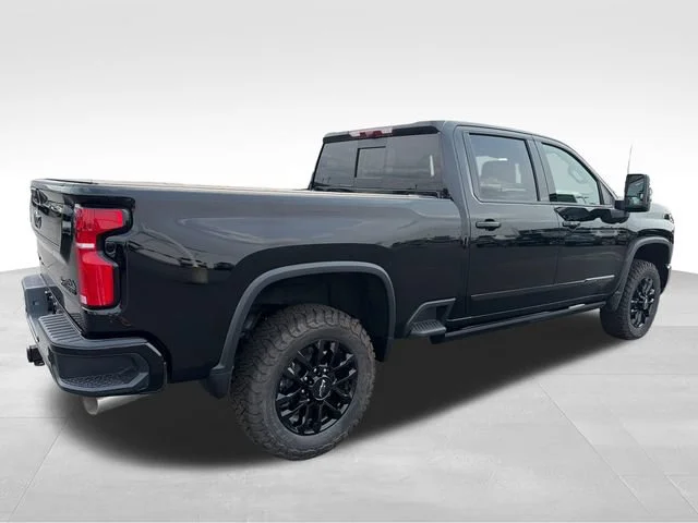 New 2026 Black Chevrolet High Country image 5