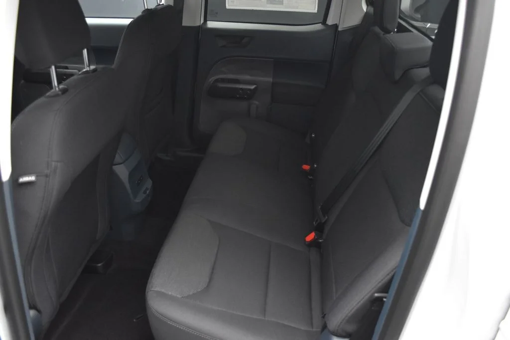 New 2026 Oxford White Ford XL image 19