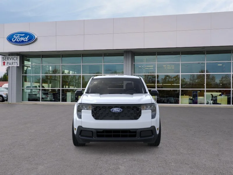 New 2025 Oxford White Ford XLT image 38