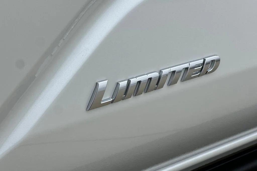 New 2026 Wind Chill Pearl <sup>1</sup> Toyota 4Runner Limited image 25