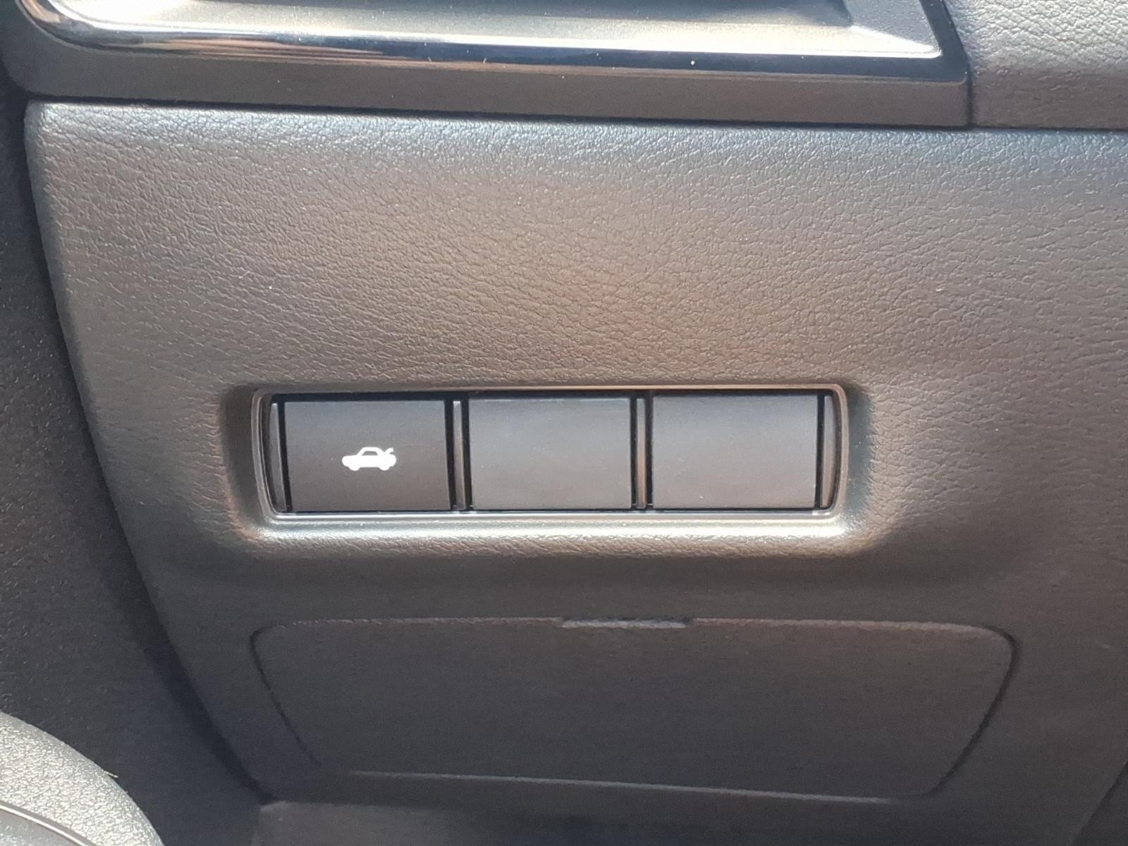 2026 Nissan Sentra SV White at Robbins Nissan