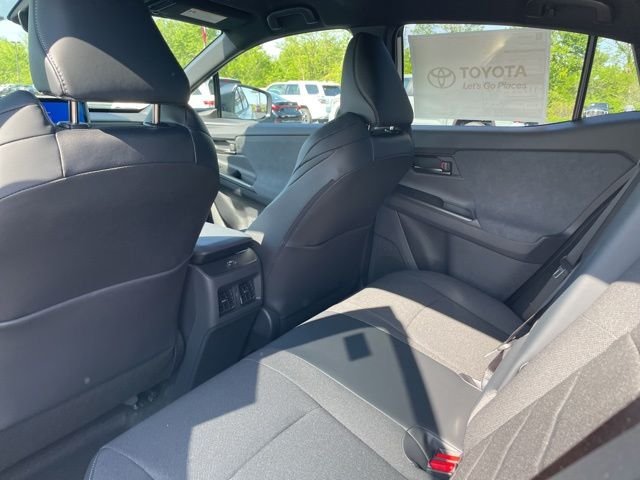 2026 Toyota C-HR SE - Photo 19