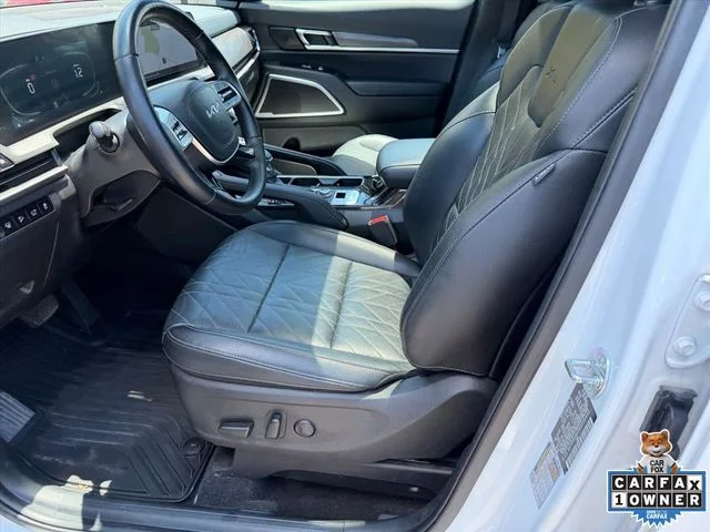 Used 2024 White Kia EX X-Line image 8
