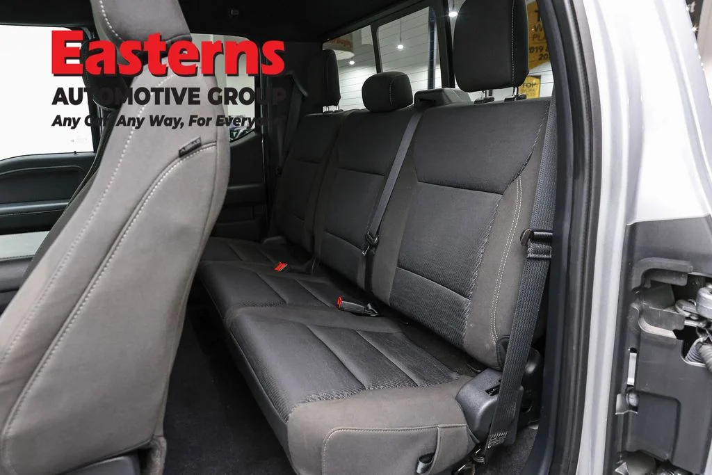Used 2023 Silver Ford XLT image 23