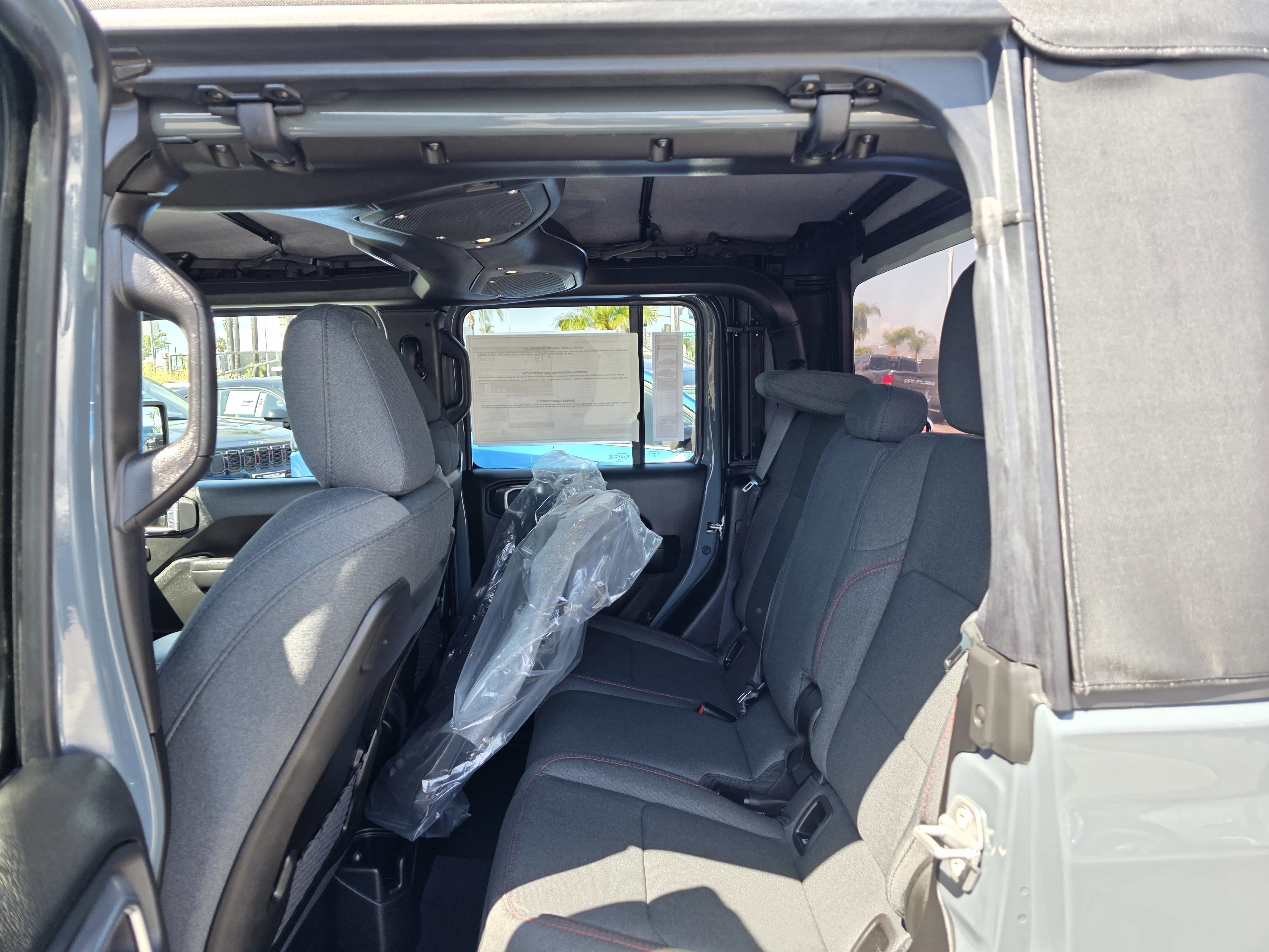 New 2026 Anvil Clearcoat Jeep Rubicon image 18