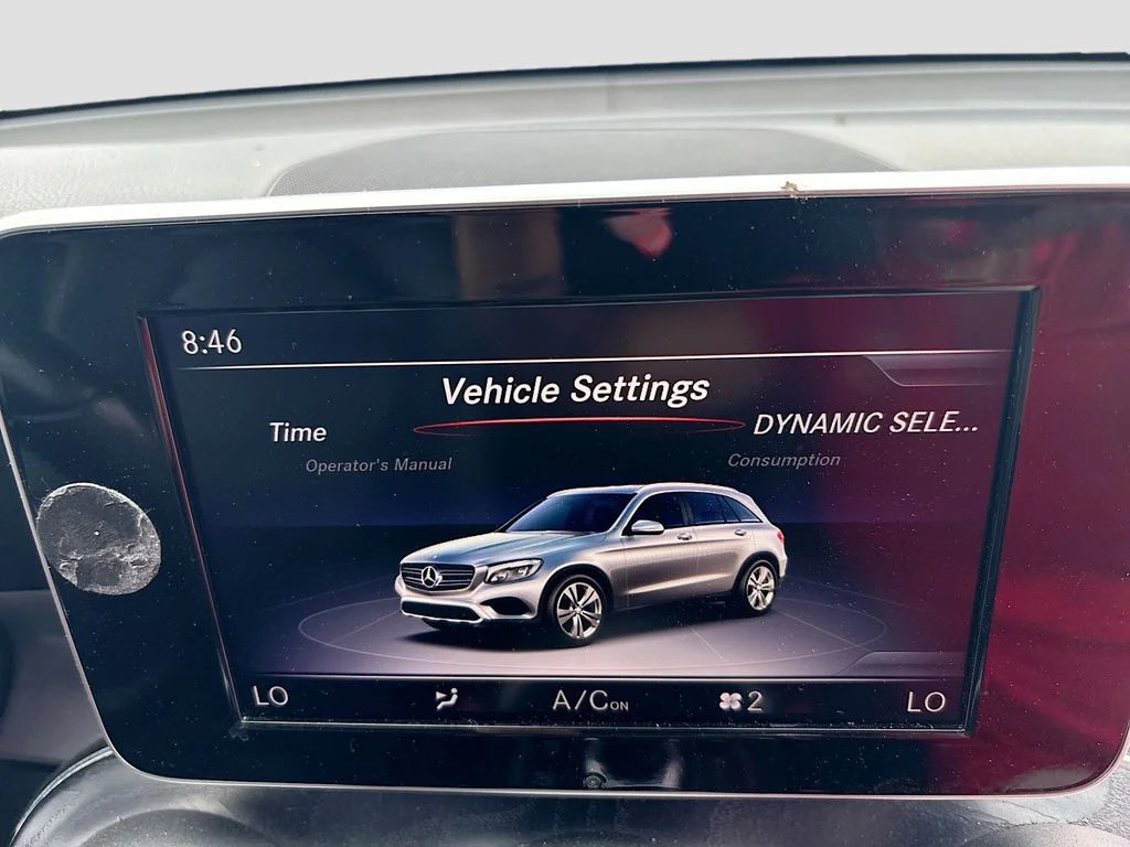 Used 2018 Black Mercedes-Benz GLC 300 image 28