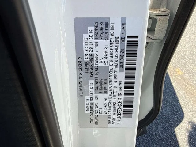 Used 2019 White Mazda Touring image 30