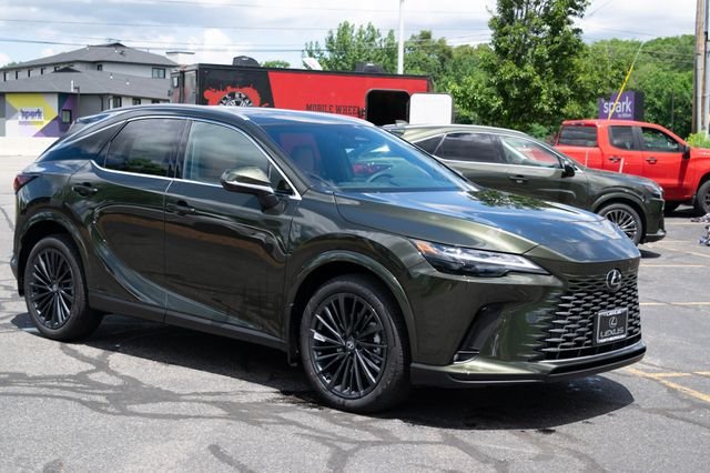 New 2026 Nori Green Pearl Lexus PREMIUM image 5