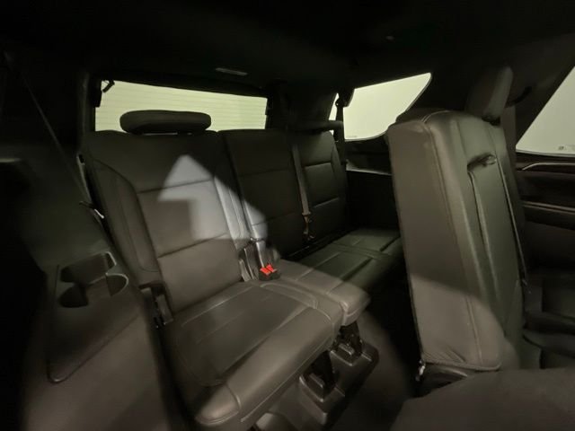 Used 2023 Black Chevrolet Z71 image 26