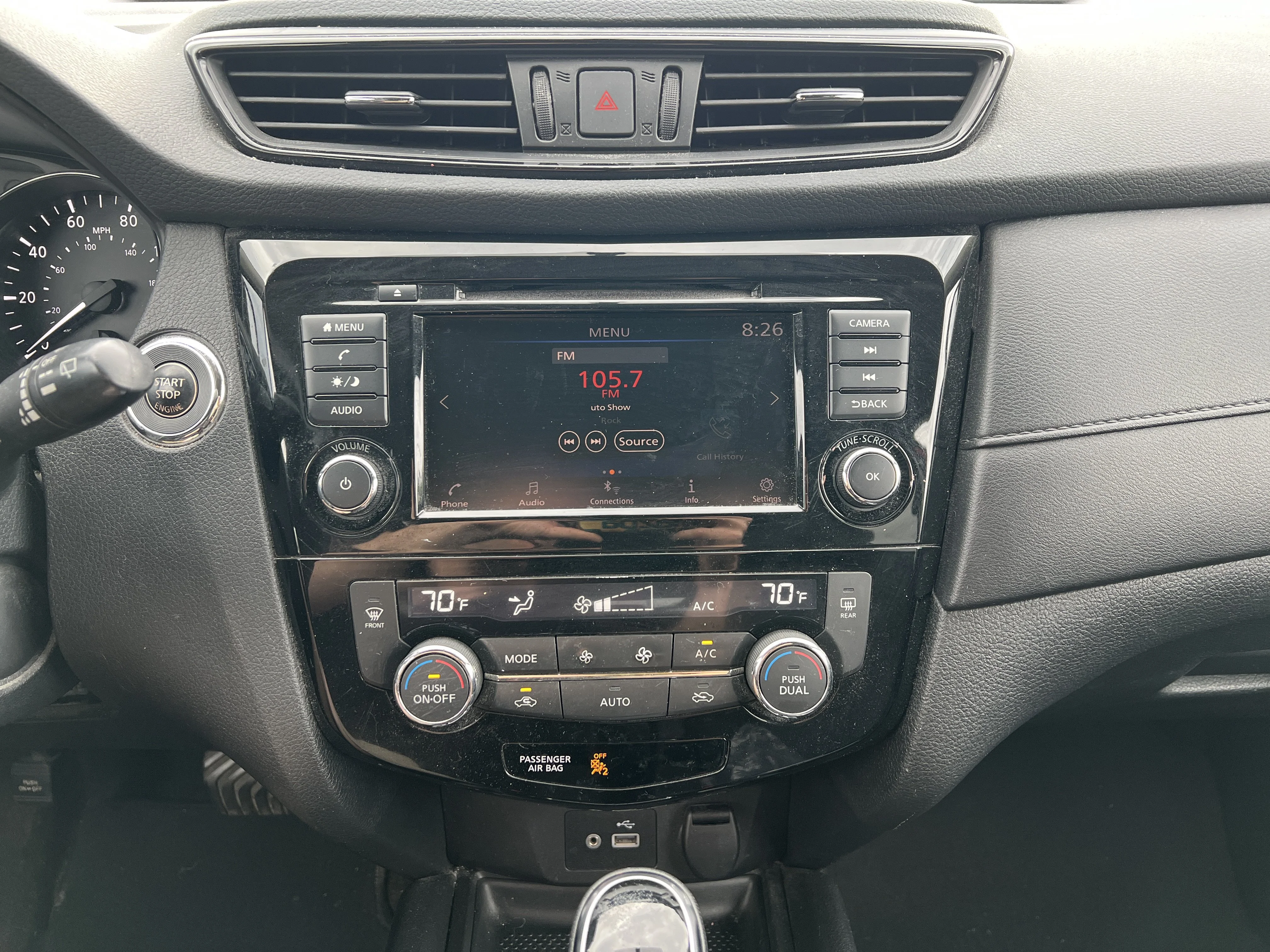 Used 2018 Scarlet Ember Nissan SV image 11