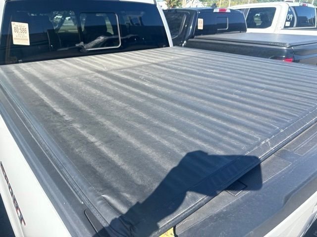 Used 2023 Avalanche Ford XLT image 5