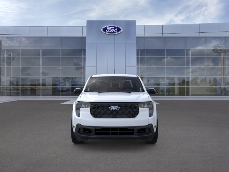 New 2025 Space White Metallic Ford XLT image 6