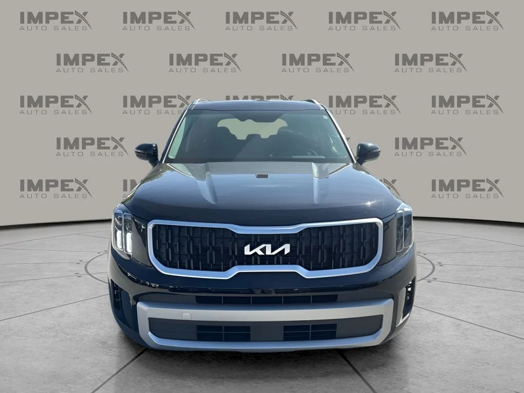 Used 2023 Black Kia EX image 8