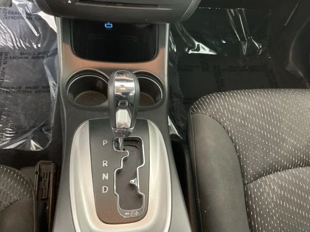 Used 2018 Blue Dodge SE image 18