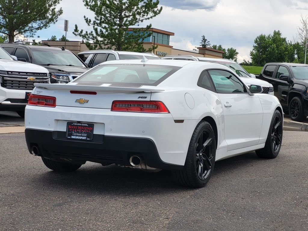 Used 2015 White Chevrolet 2LT image 4