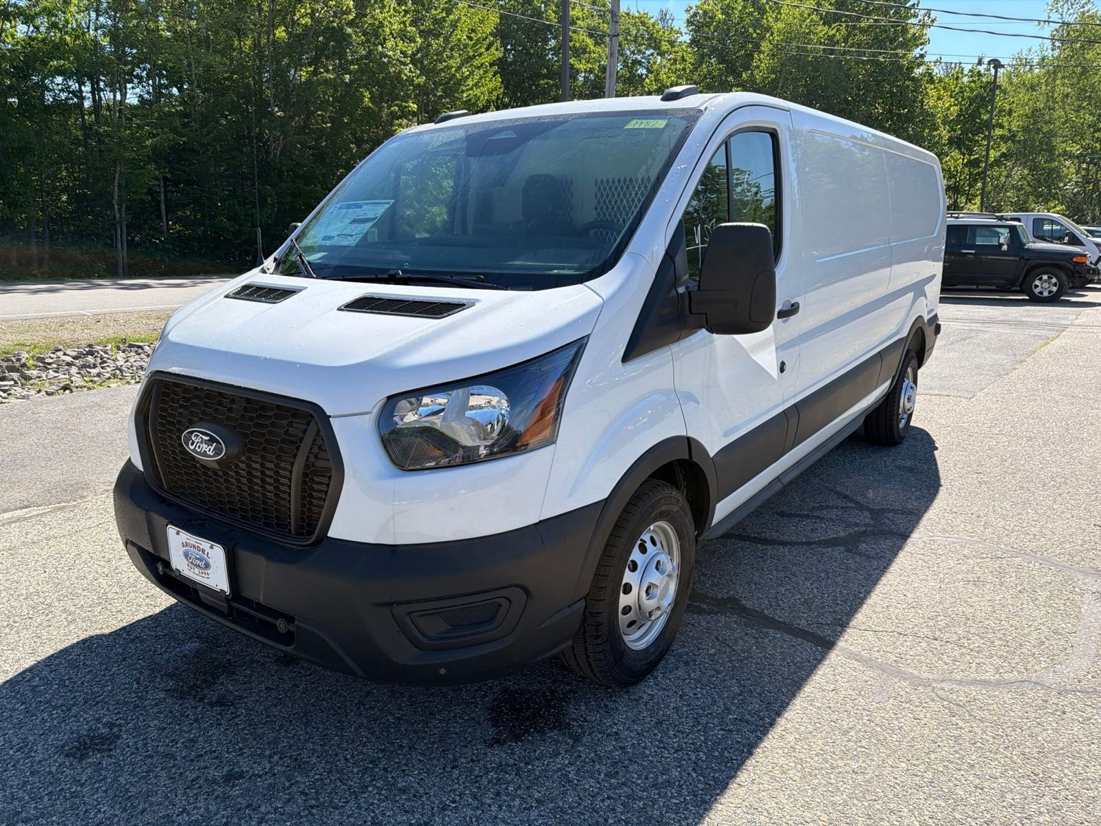 New 2026 Oxford White Ford Cargo Van image 3