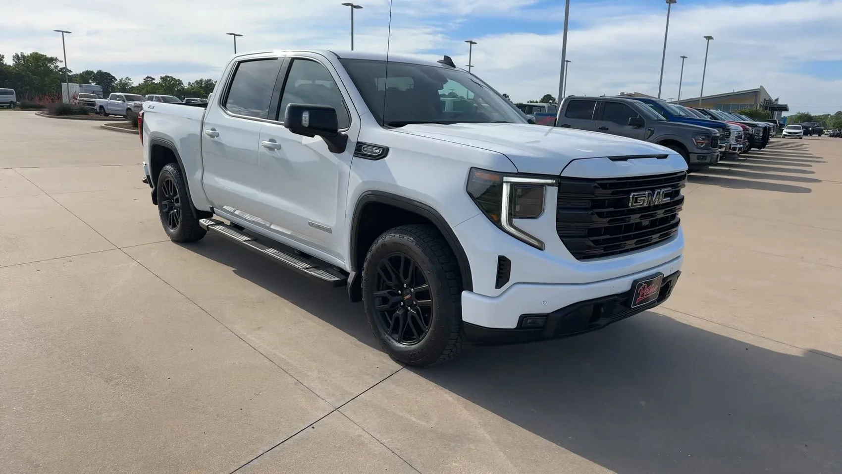 Used 2024 Summit White GMC Elevation image 2
