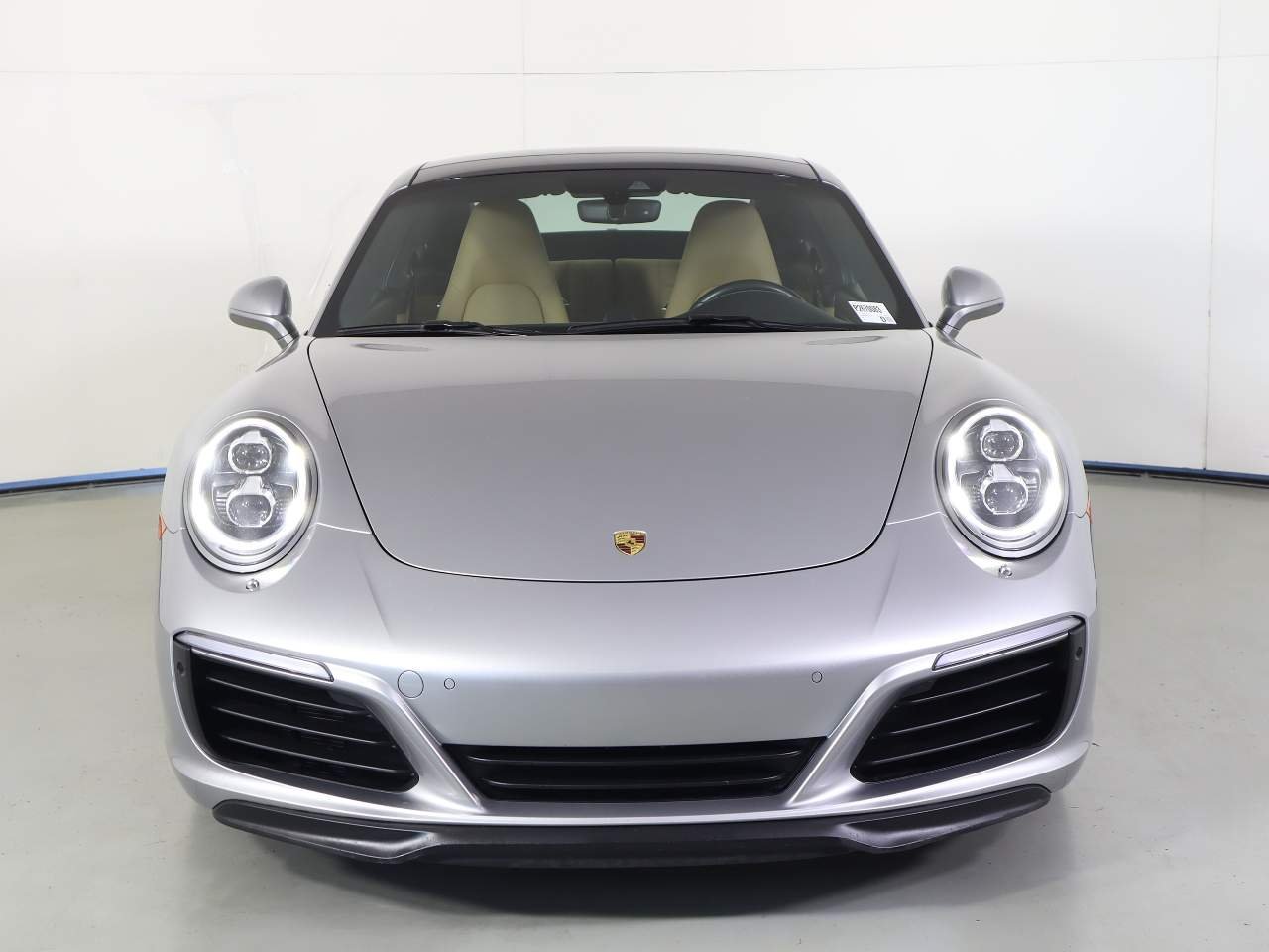 Used 2017 Silver Metallic Porsche Carrera S image 10