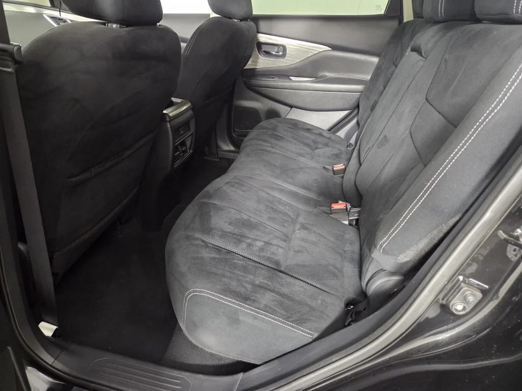 Used 2018 Magnetic Black Metallic Nissan S image 24