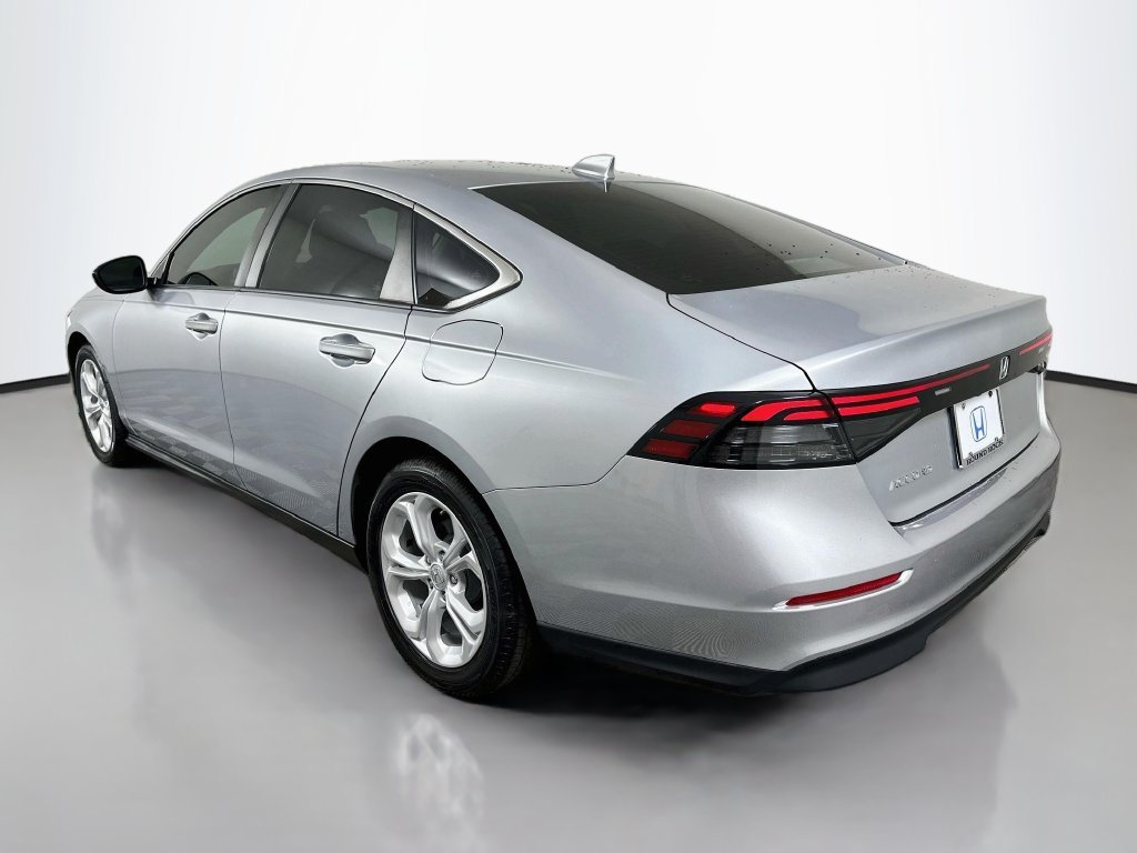 Certified Used 2024 Solar Silver Metallic Honda LX image 7