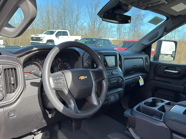 2026 Chevrolet Silverado 2500 HD Custom - Photo 6