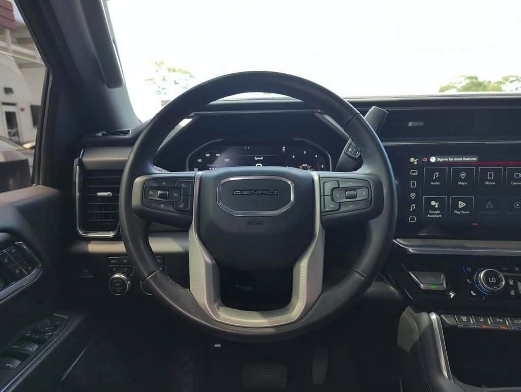 Used 2025 Black GMC Denali image 16