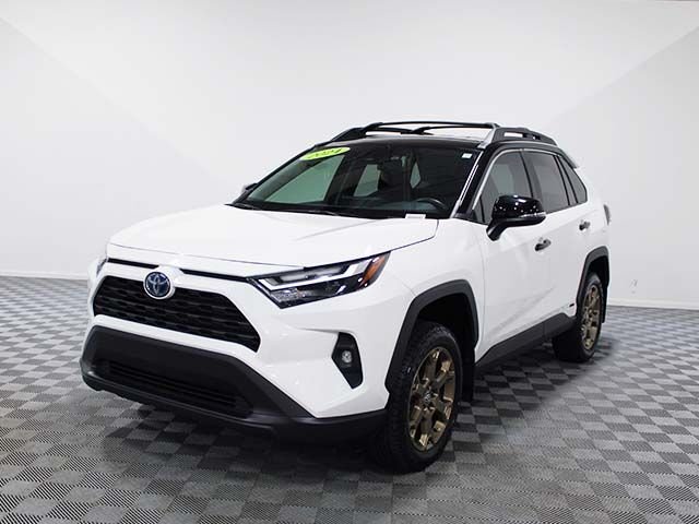 Used 2024 Wind Chill Pearl/Midnight Black Metallic Toyota Woodland Edition image 2