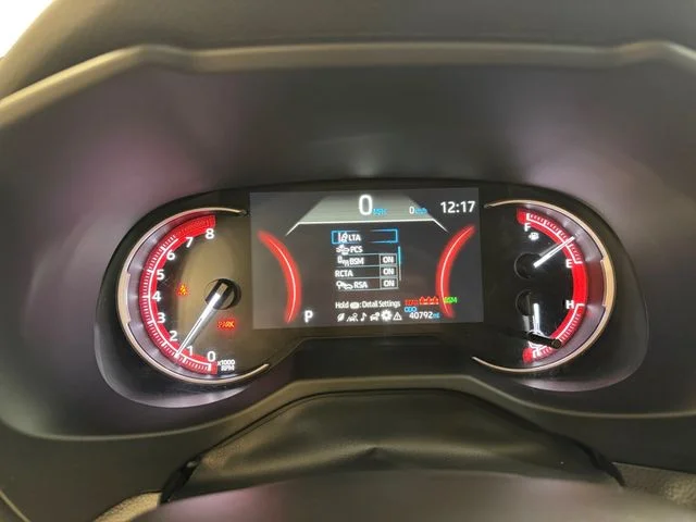 Used 2025 Silver Toyota XLE image 14