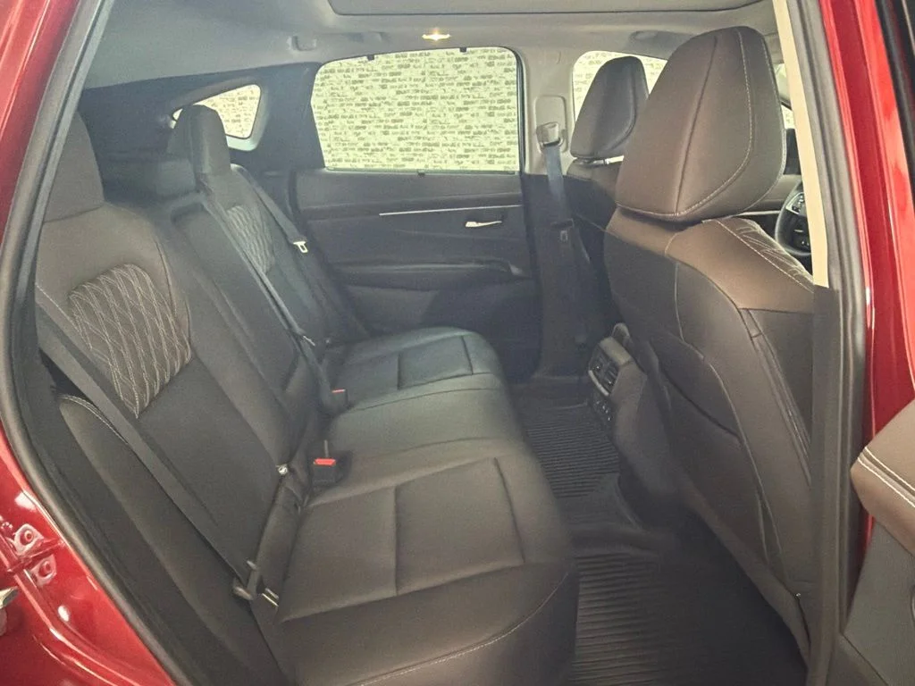 Used 2025 Scarlet Ember Tintcoat Nissan Platinum image 12