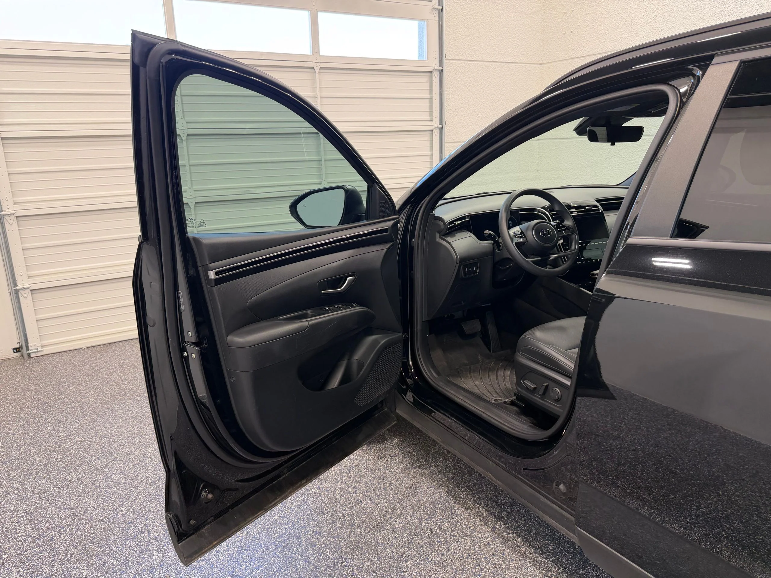 Used 2024 Black Hyundai NIGHT image 19