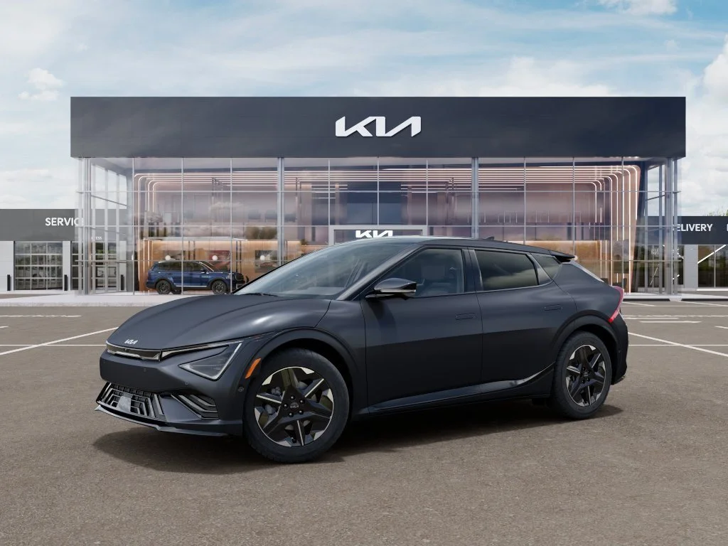 New 2026 Panthera Metal Matte Kia GT-LINE image 3