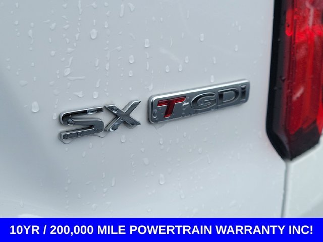 Used 2021 White Kia SX-Prestige image 7